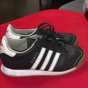 Boys adidas Somoa sneakers